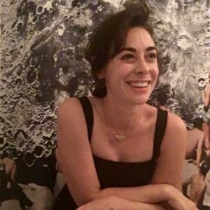 Meet your Posher, Hillary